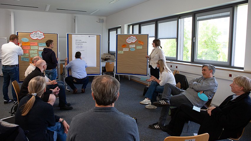 Blick in einen Workshop am Tag der Lehre 2024 an der FH Kiel