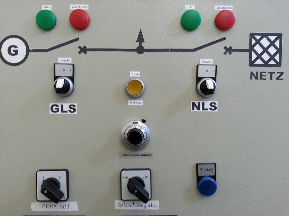 A picture showing a ciruit control board