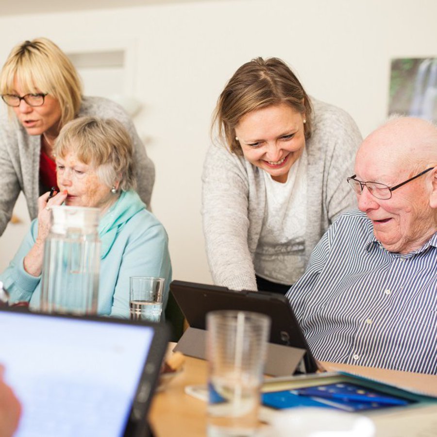 Digitalschulung für Senioren und Seniorinnen