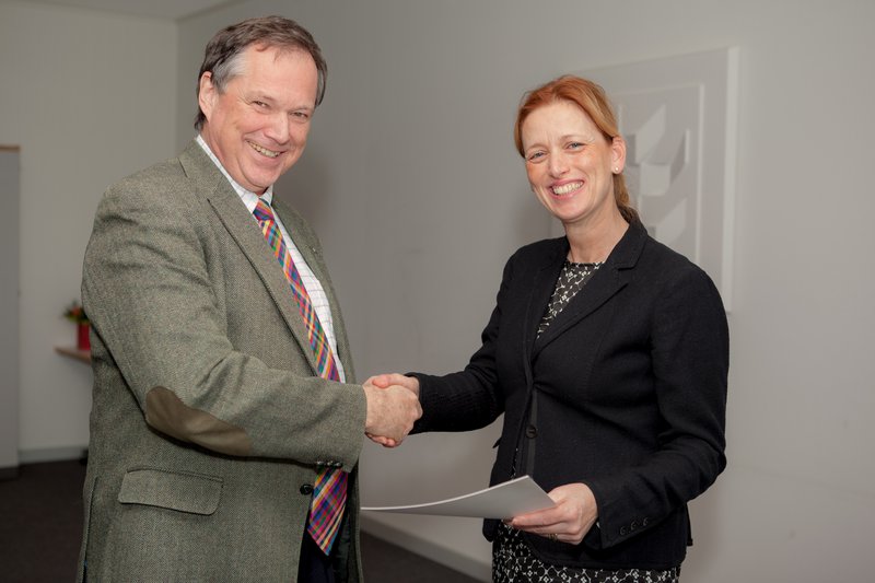 Wissenschaftsministerin Karin Prien und Präsident der Fachhochschule Prof. Dr. Ubo Beer