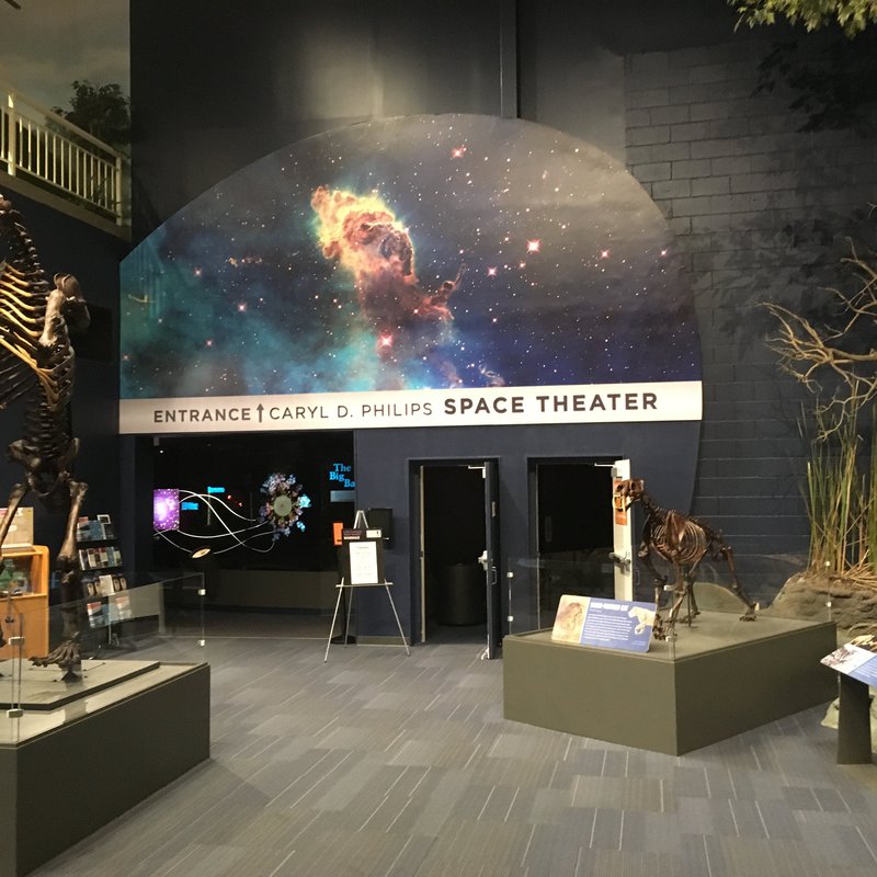 Eingang Space Theater