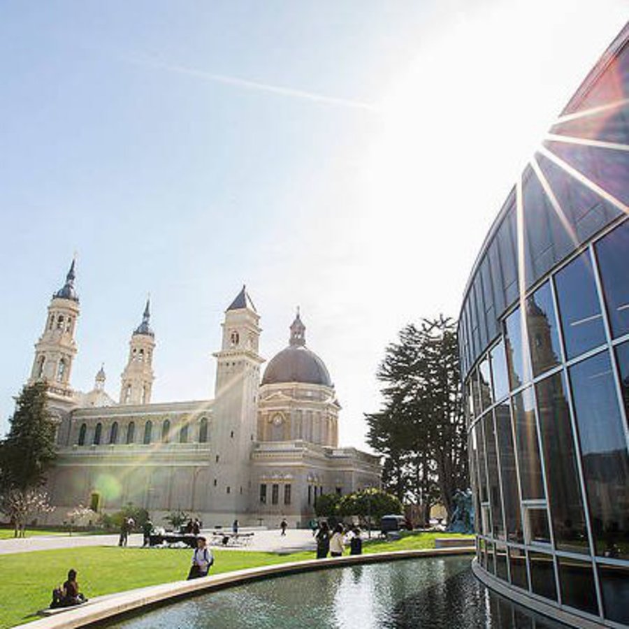 University of San Francisco (USF)