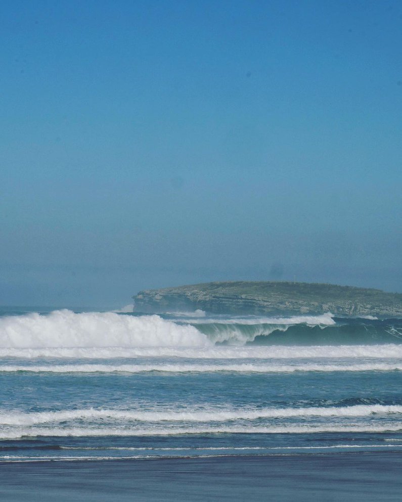 gewaltige Wellen in Santander