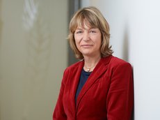 [Translate to English:] Prof. Dr. Katrin Mahlkow-Nerge (Foto: Andreas Diekötter)