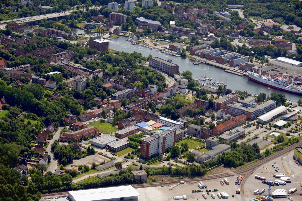 Der Campus der Fachhochschule Kiel und sein schönes Umland.